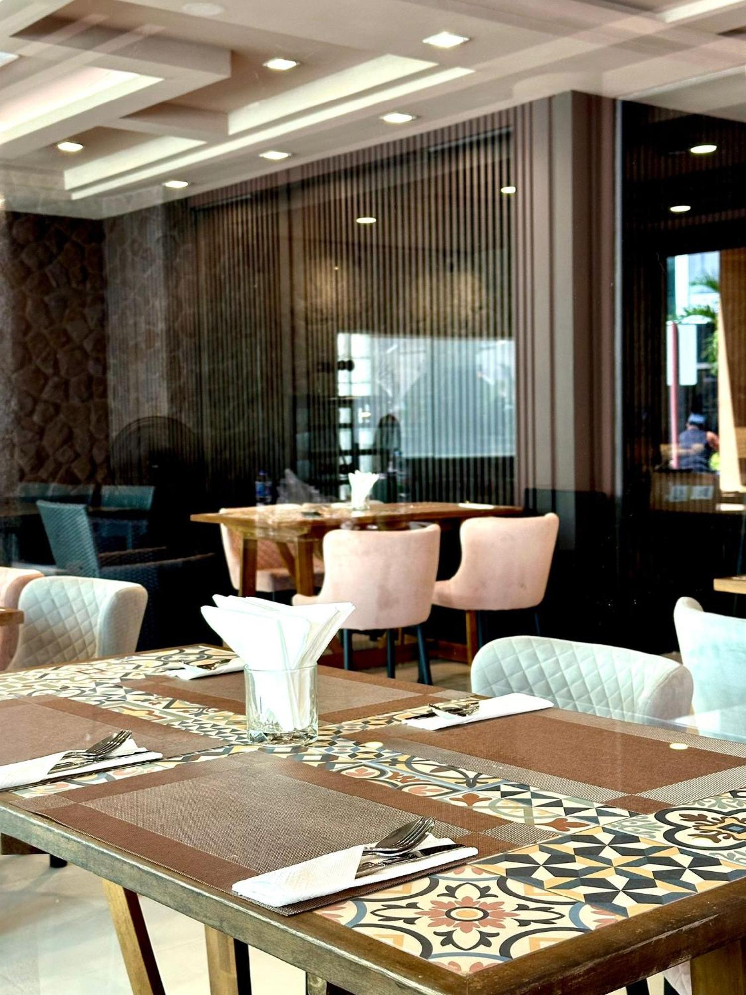 Grand Orlov Apart Hotel Patong Zewnętrze zdjęcie