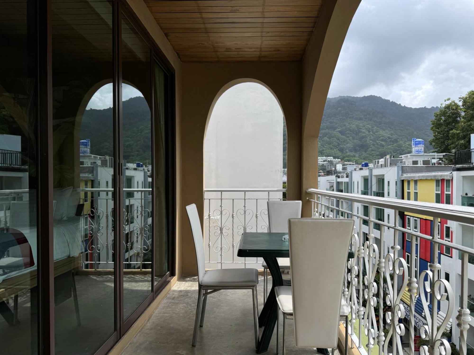 Grand Orlov Apart Hotel Patong Zewnętrze zdjęcie